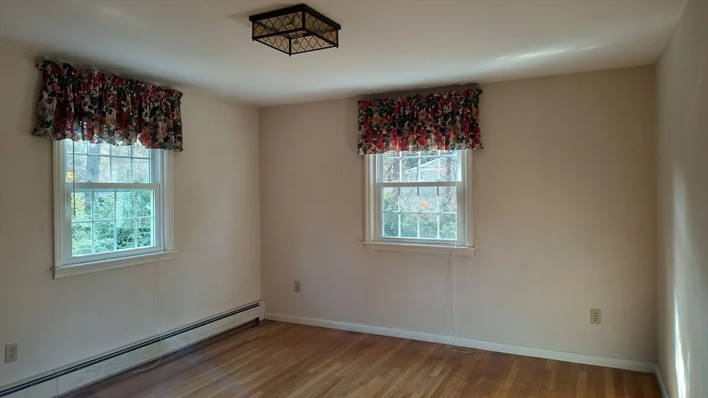 3 bed, 2 bath apartment for rent at 6 Streeter Rd, Paxton — photo 22 of 25
