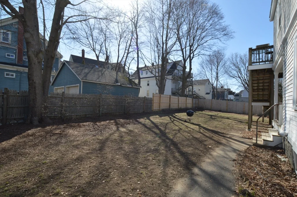 1 bed, 1 bath apartment for rent at 6 Summer St Unit 1L, Beverly — photo 10 of 12