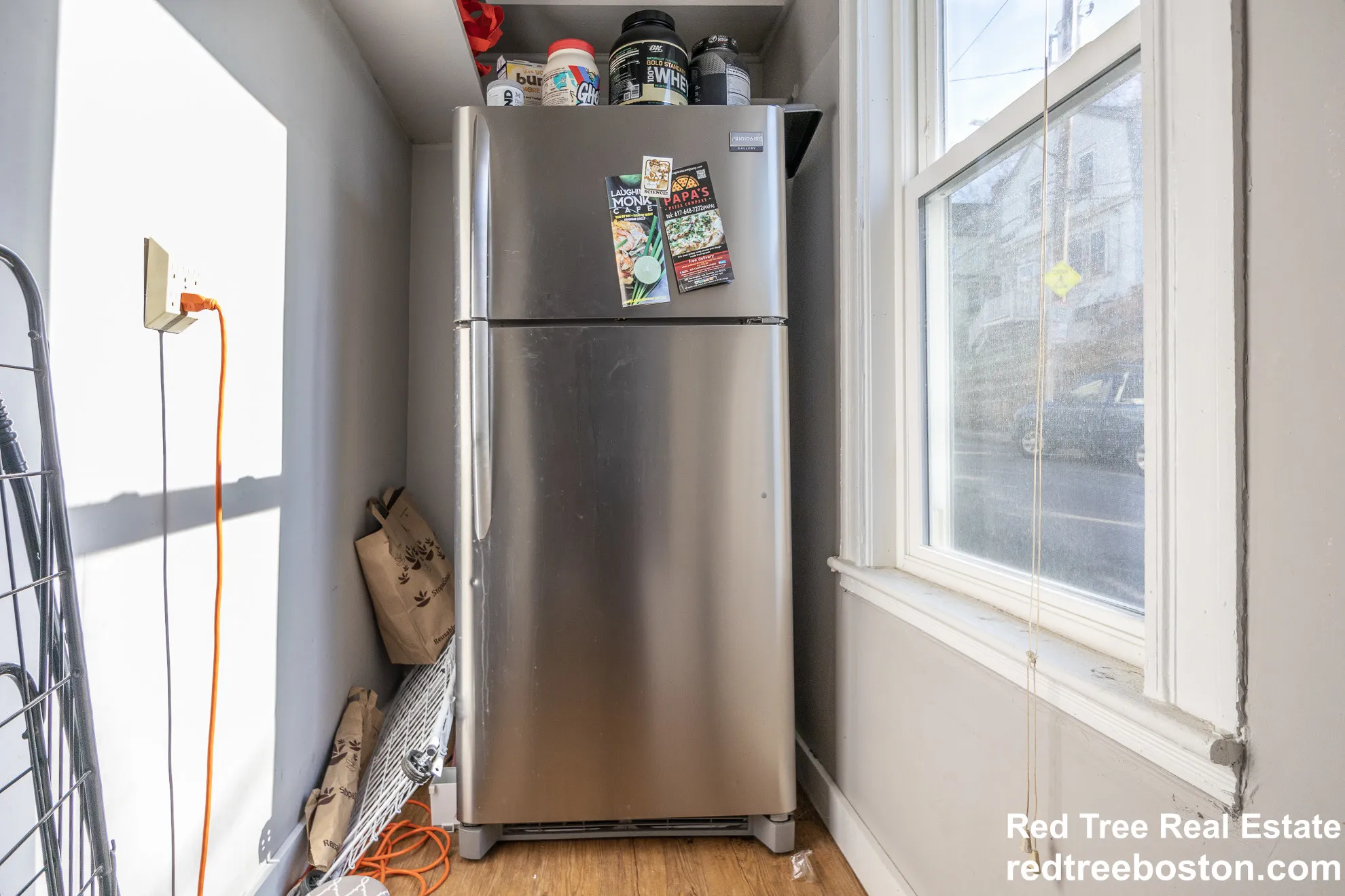 5 bed, 2 bath apartment for rent at 6  8 Sunset St Unit 1, Mission Hill — photo 8 of 18