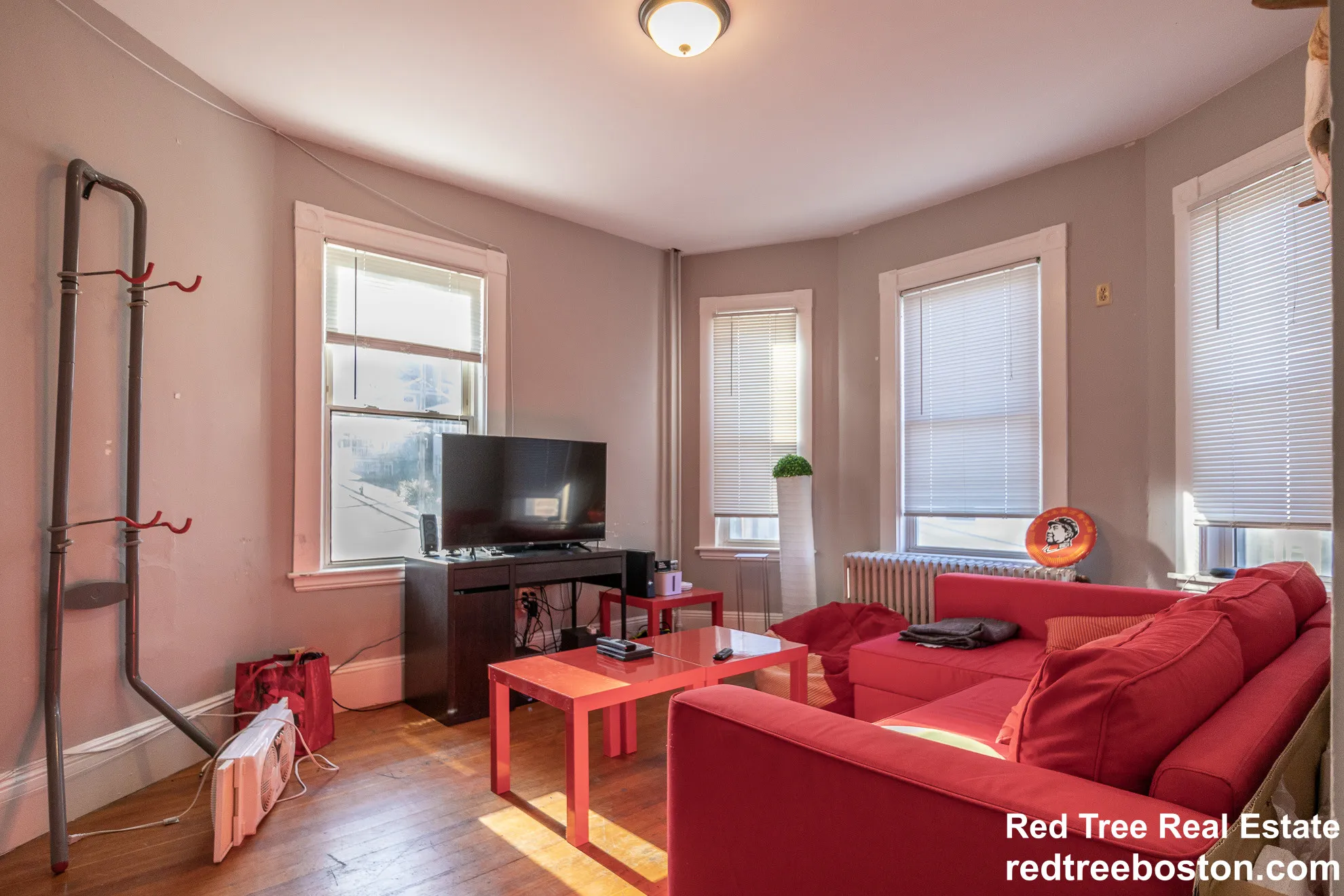 5 bed, 2 bath apartment for rent at 6  8 Sunset St Unit 1, Mission Hill — photo 2 of 18
