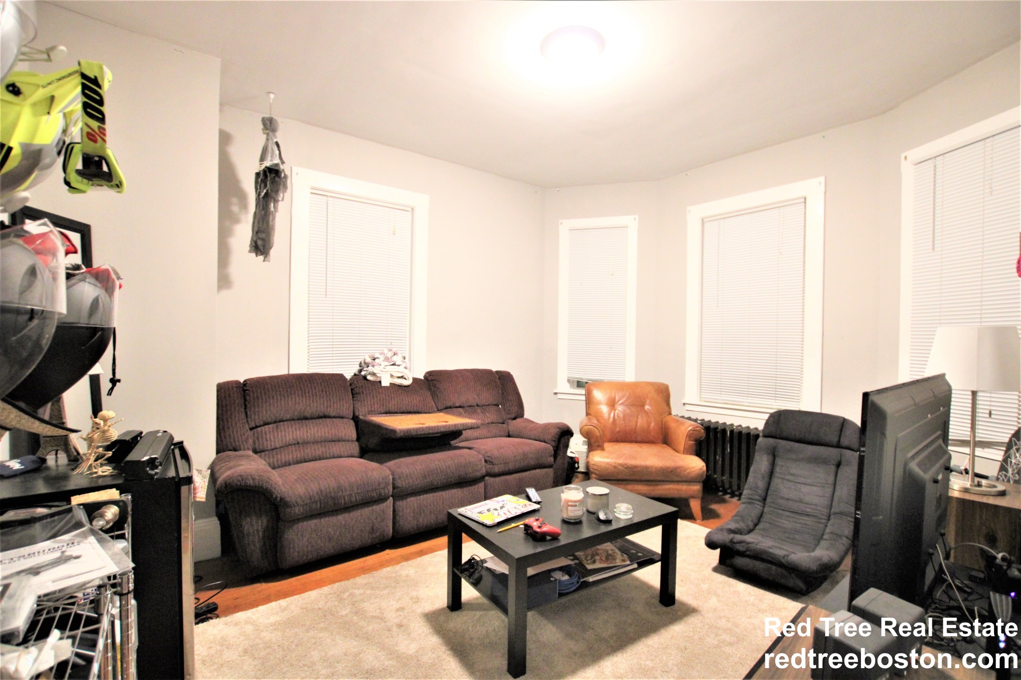 4 bed, 1 bath apartment for rent at 6  8 Sunset St Unit 3, Mission Hill — photo 1 of 27