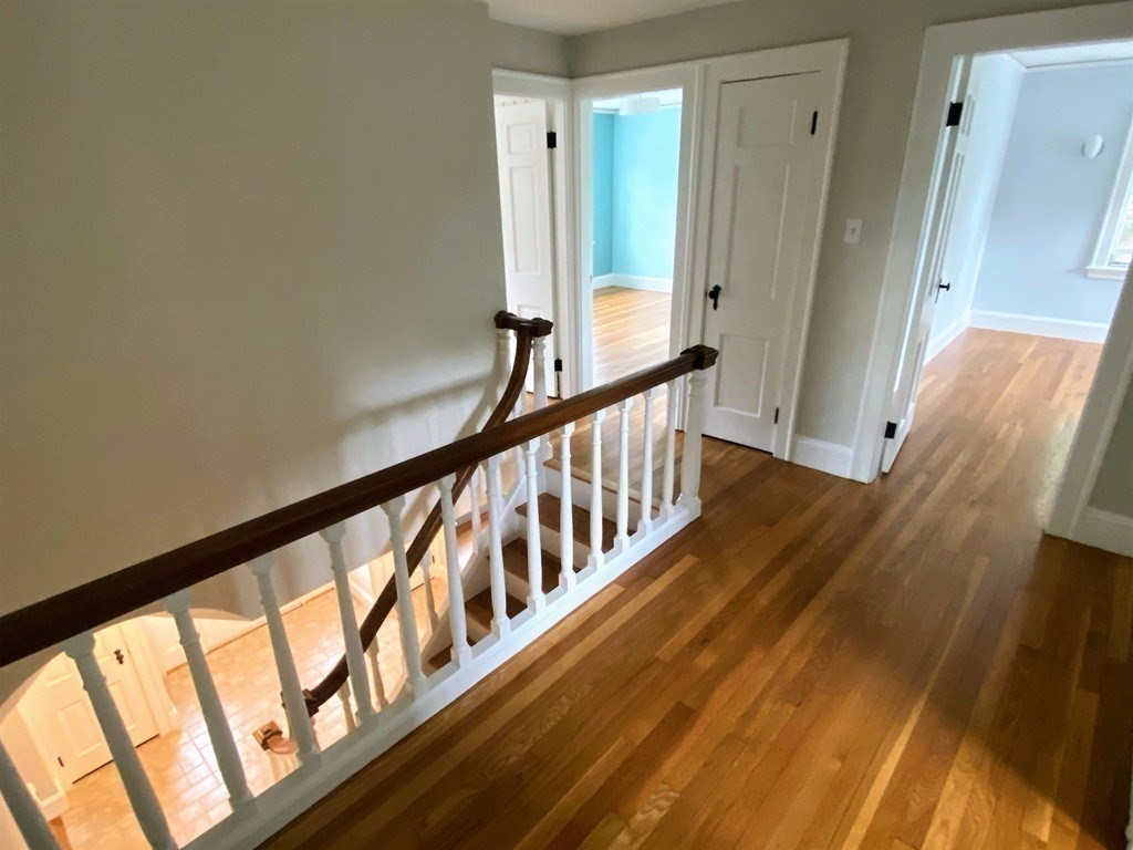 4 bed, 3 bath apartment for rent at 6 Surrey Rd, Newtonville — photo 21 of 38