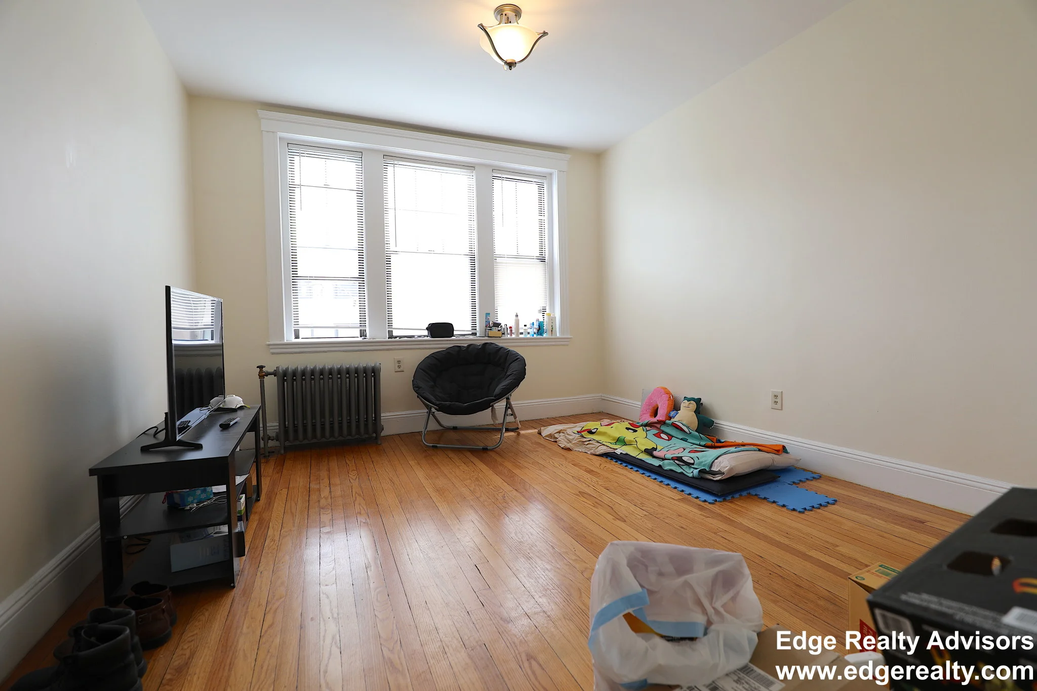 3 bed, 1 bath apartment for rent at 6 Sutherland Rd Unit 31, Brighton — photo 9 of 9