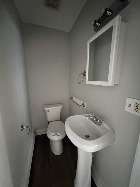 4 bed, 1 bath apartment for rent at 6 Swetts Ct Unit -, Watertown — photo 15 of 15
