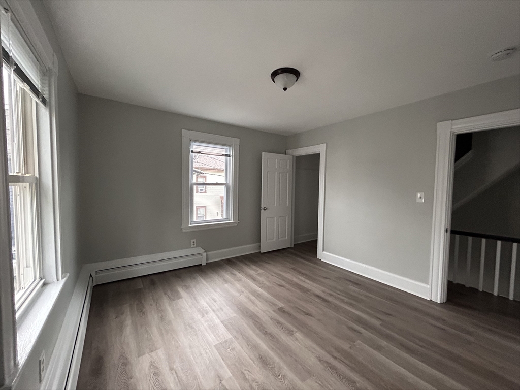 4 bed, 1 bath apartment for rent at 6 Swetts Ct Unit -, Watertown — photo 5 of 15