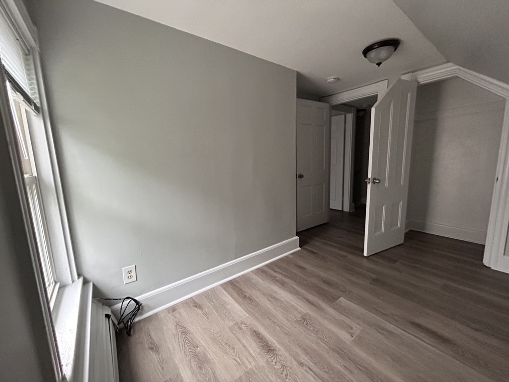 4 bed, 1 bath apartment for rent at 6 Swetts Ct Unit -, Watertown — photo 10 of 15