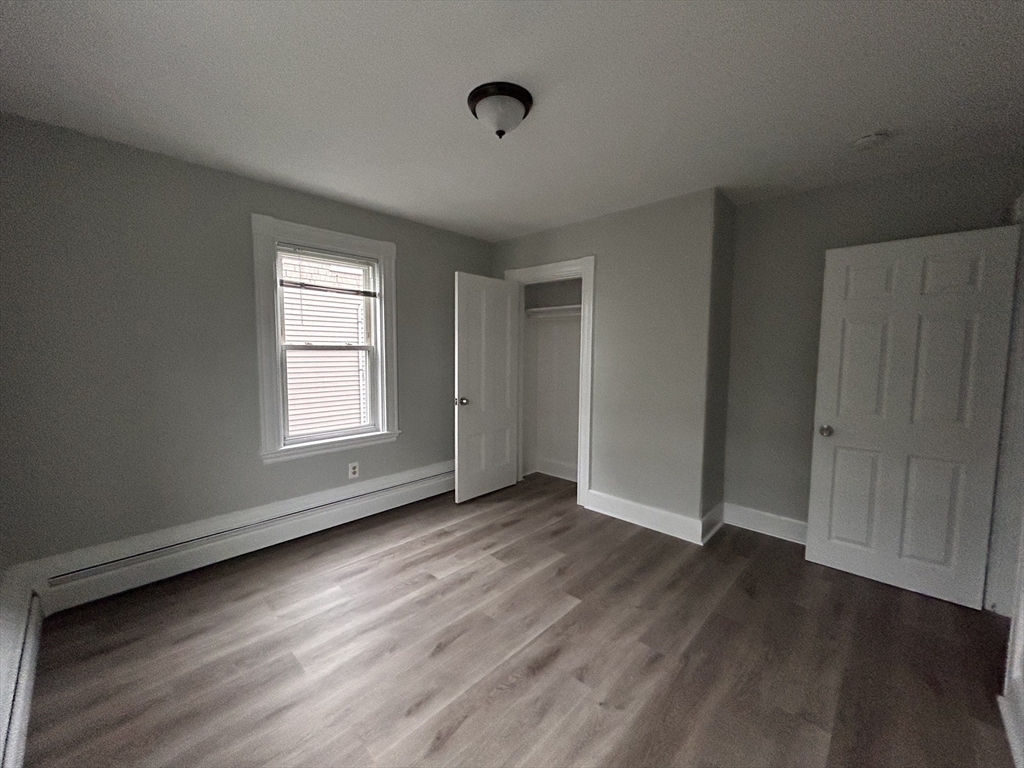 4 bed, 1 bath apartment for rent at 6 Swetts Ct Unit -, Watertown — photo 6 of 15
