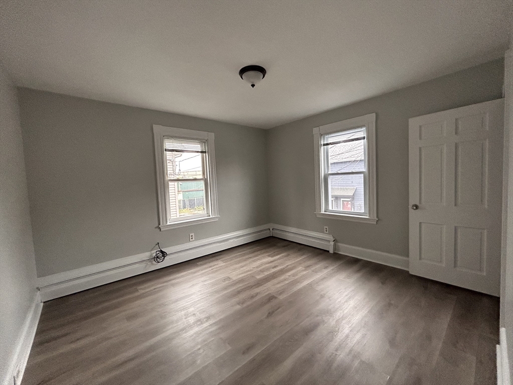 4 bed, 1 bath apartment for rent at 6 Swetts Ct Unit -, Watertown — photo 7 of 15