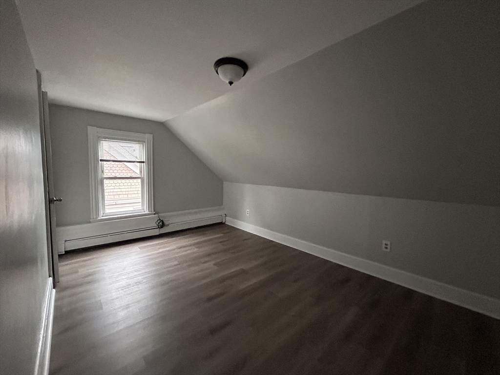4 bed, 1 bath apartment for rent at 6 Swetts Ct Unit -, Watertown — photo 11 of 15