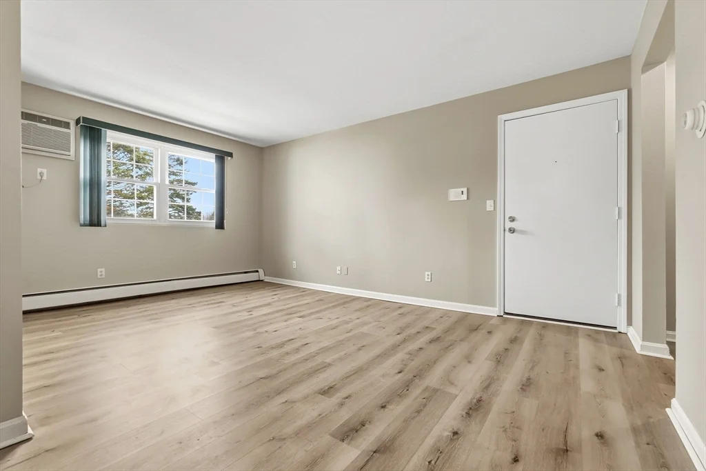 1 bed, 1 bath apartment for rent at 6 Venice St Unit B6, Danvers — photo 9 of 19