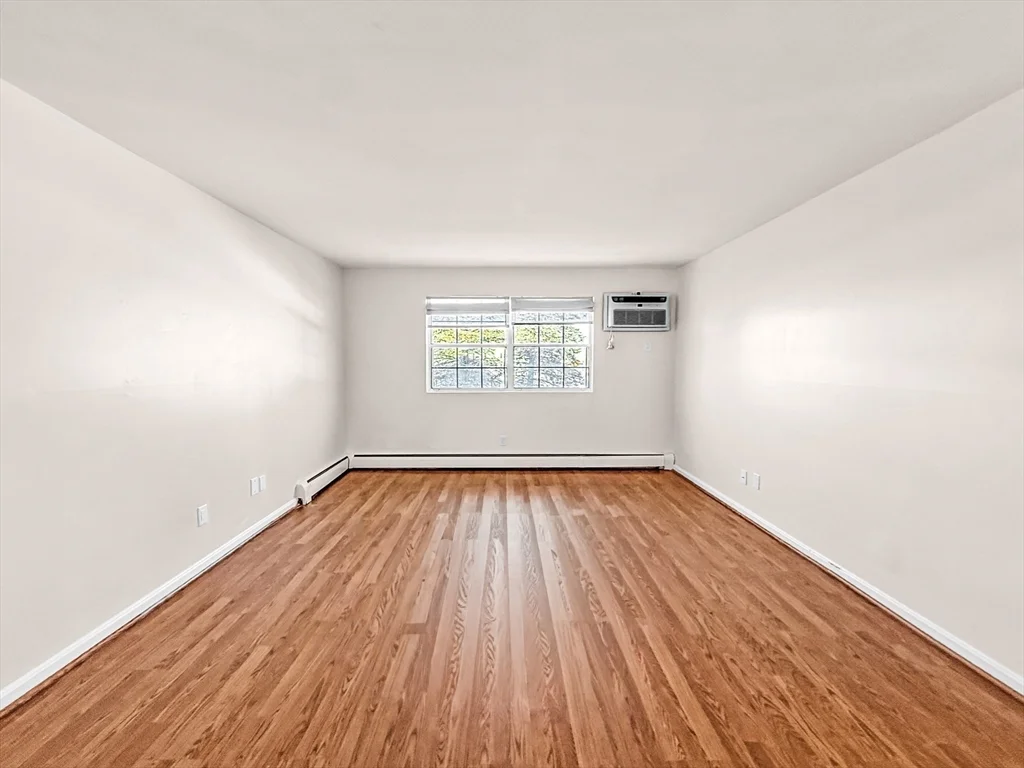2 bed, 1 bath apartment for rent at 6 Venice Unit B3, Danvers — photo 9 of 31