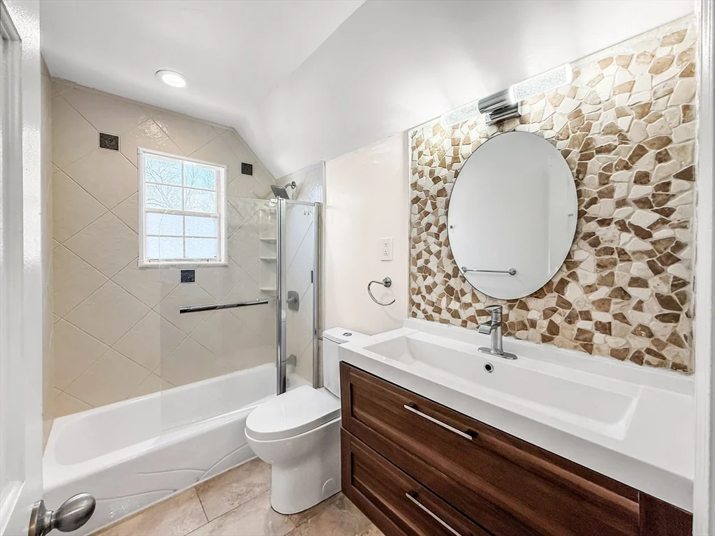 2 bed, 1 bath apartment for rent at 6 Venice Unit B3, Danvers — photo 23 of 31