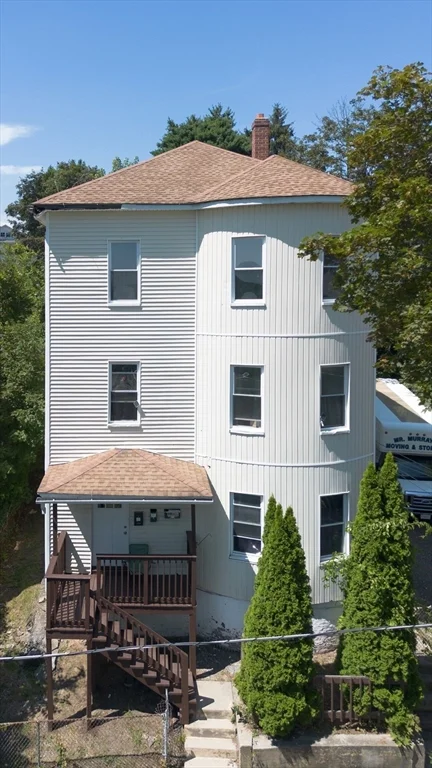 2 bed, 1 bath apartment for rent at 6 Vernon Street Pl Unit 3, Worcester — photo 27 of 31