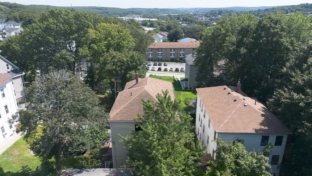 2 bed, 1 bath apartment for rent at 6 Vernon Street Pl Unit 3, Worcester — photo 30 of 31