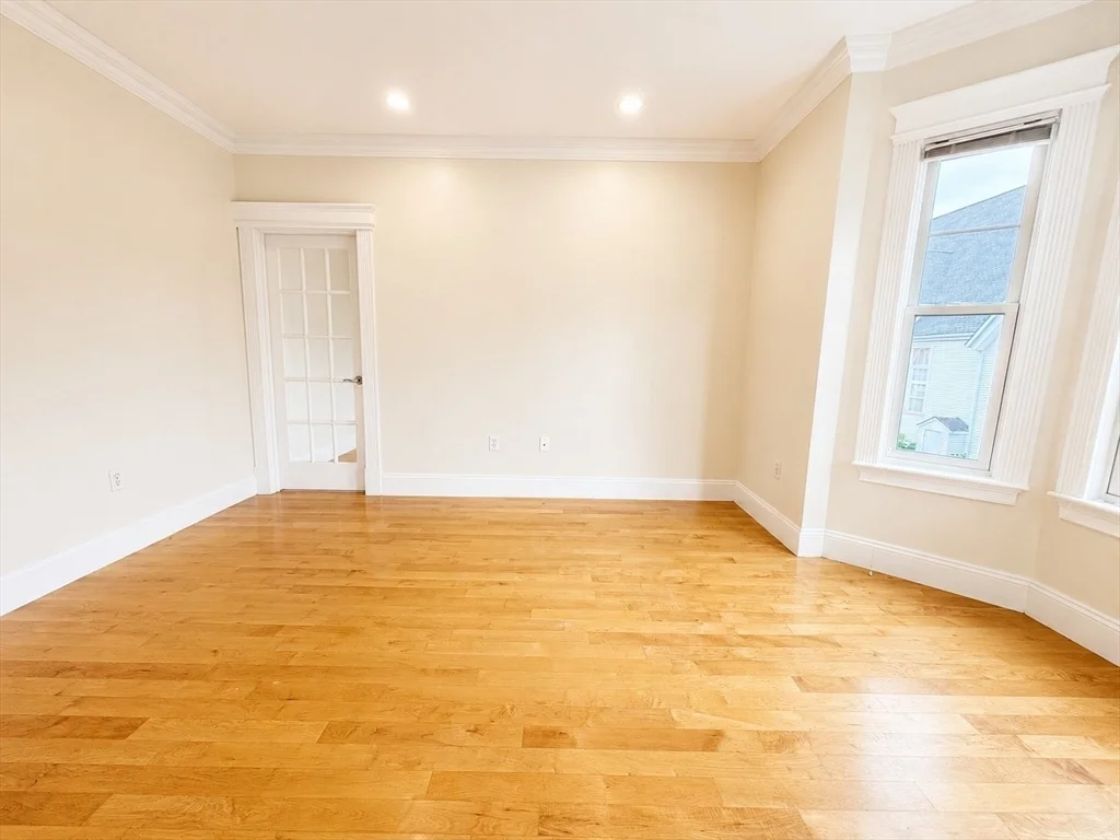 1 bed, 1 bath apartment for rent at 6 Vinton Unit 2, South Boston — photo 7 of 9