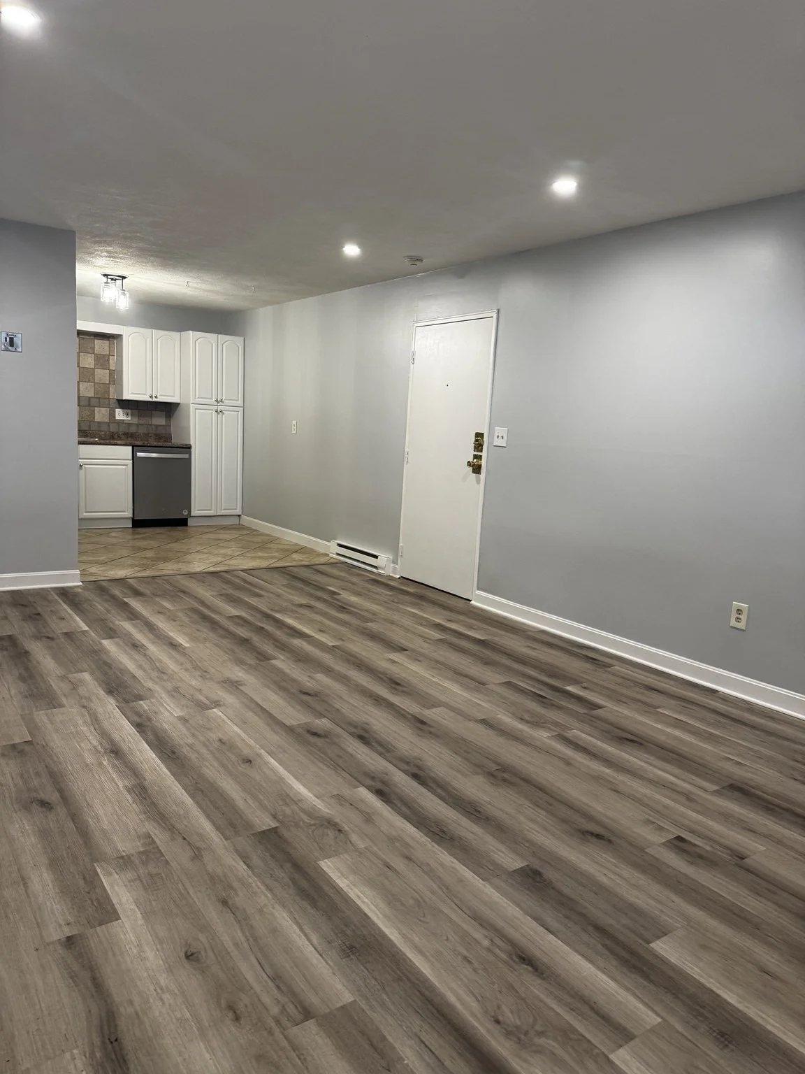 2 bed, 1 bath apartment for rent at 6 Walker Rd Unit 4, North Andover — photo 12 of 18