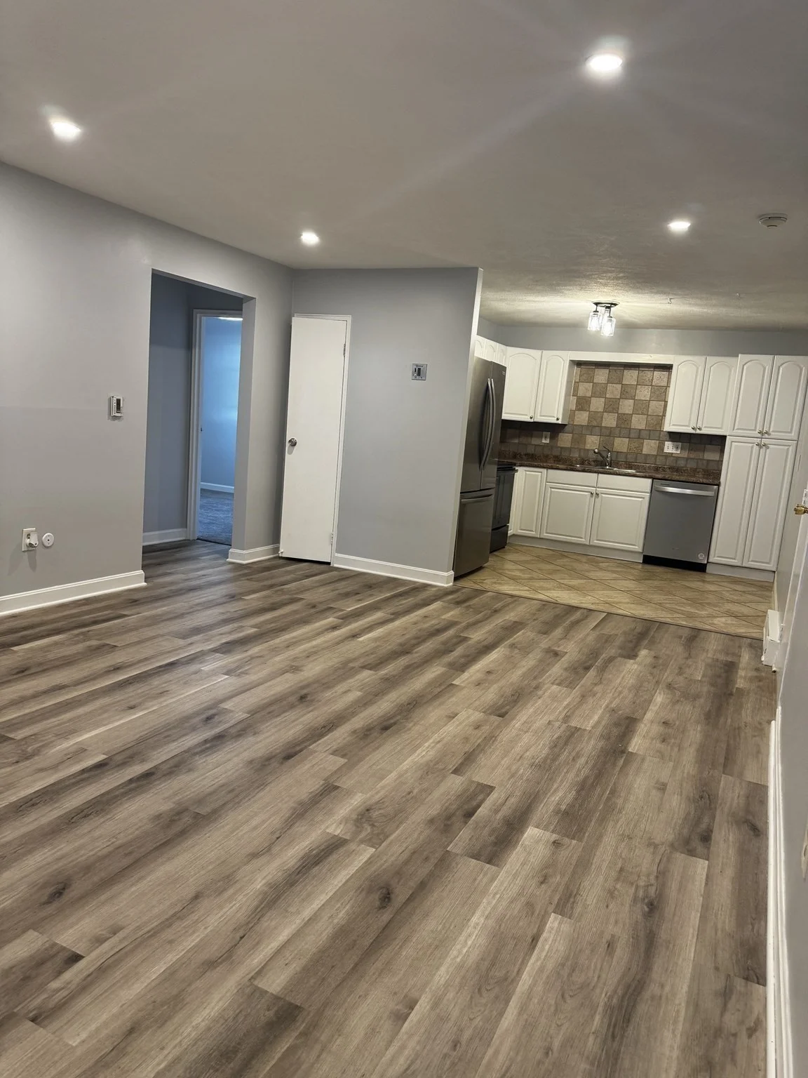 2 bed, 1 bath apartment for rent at 6 Walker Rd Unit 4, North Andover — photo 8 of 18