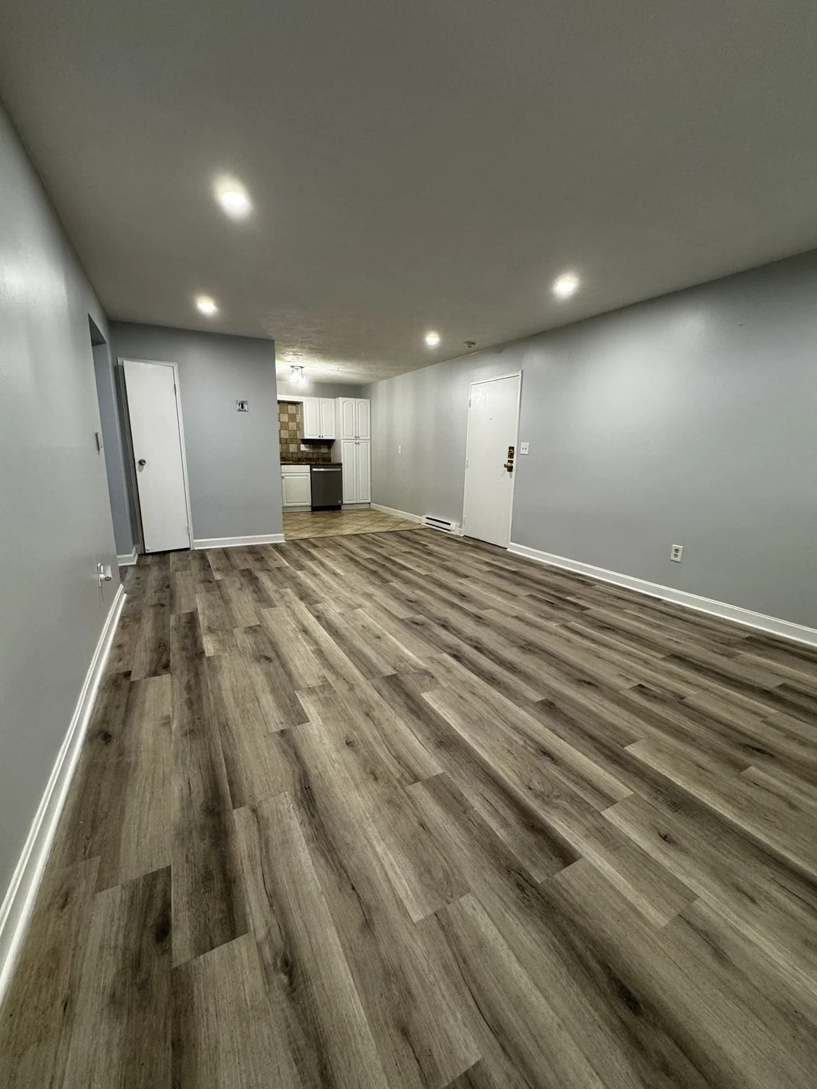 2 bed, 1 bath apartment for rent at 6 Walker Rd Unit 4, North Andover — photo 11 of 18