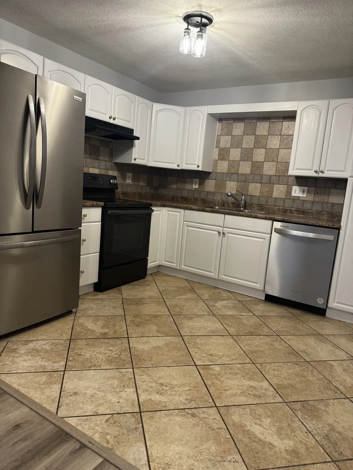 2 bed, 1 bath apartment for rent at 6 Walker Rd Unit 4, North Andover — photo 6 of 18