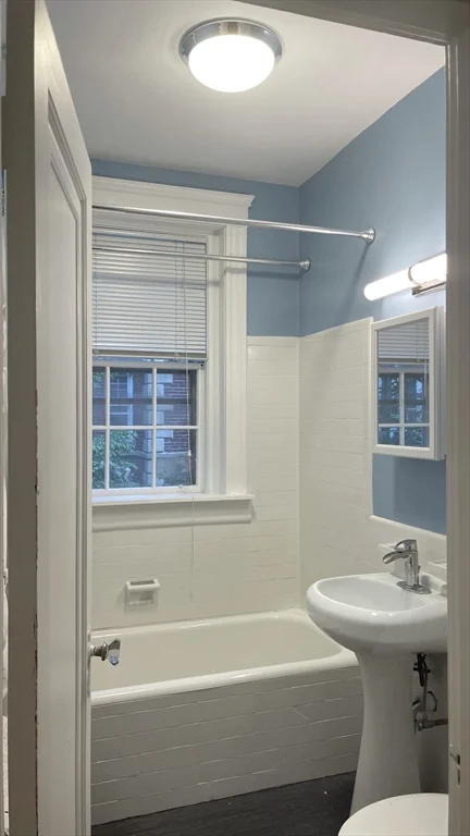 Studio bed, 1 bath apartment for rent at 6 Washington Ave Unit 11, Neighborhood Nine — photo 17 of 19
