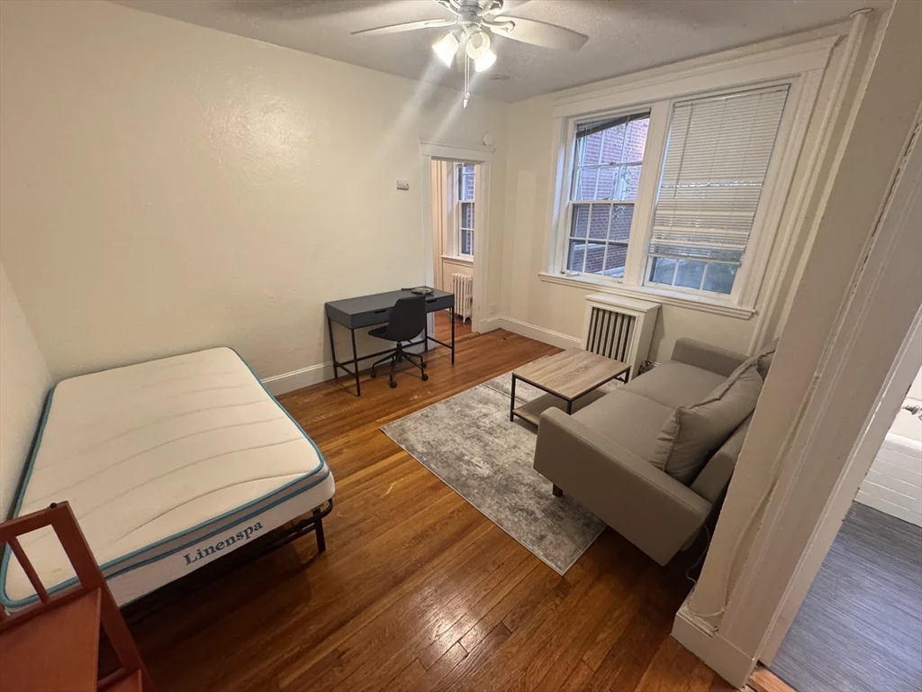 Studio bed, 1 bath apartment for rent at 6 Washington Ave Unit 11, Neighborhood Nine — photo 8 of 19