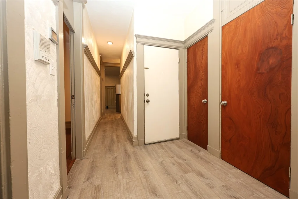 3 bed, 1 bath apartment for rent at 6 Waumbeck Unit 2, Roxbury — photo 11 of 19