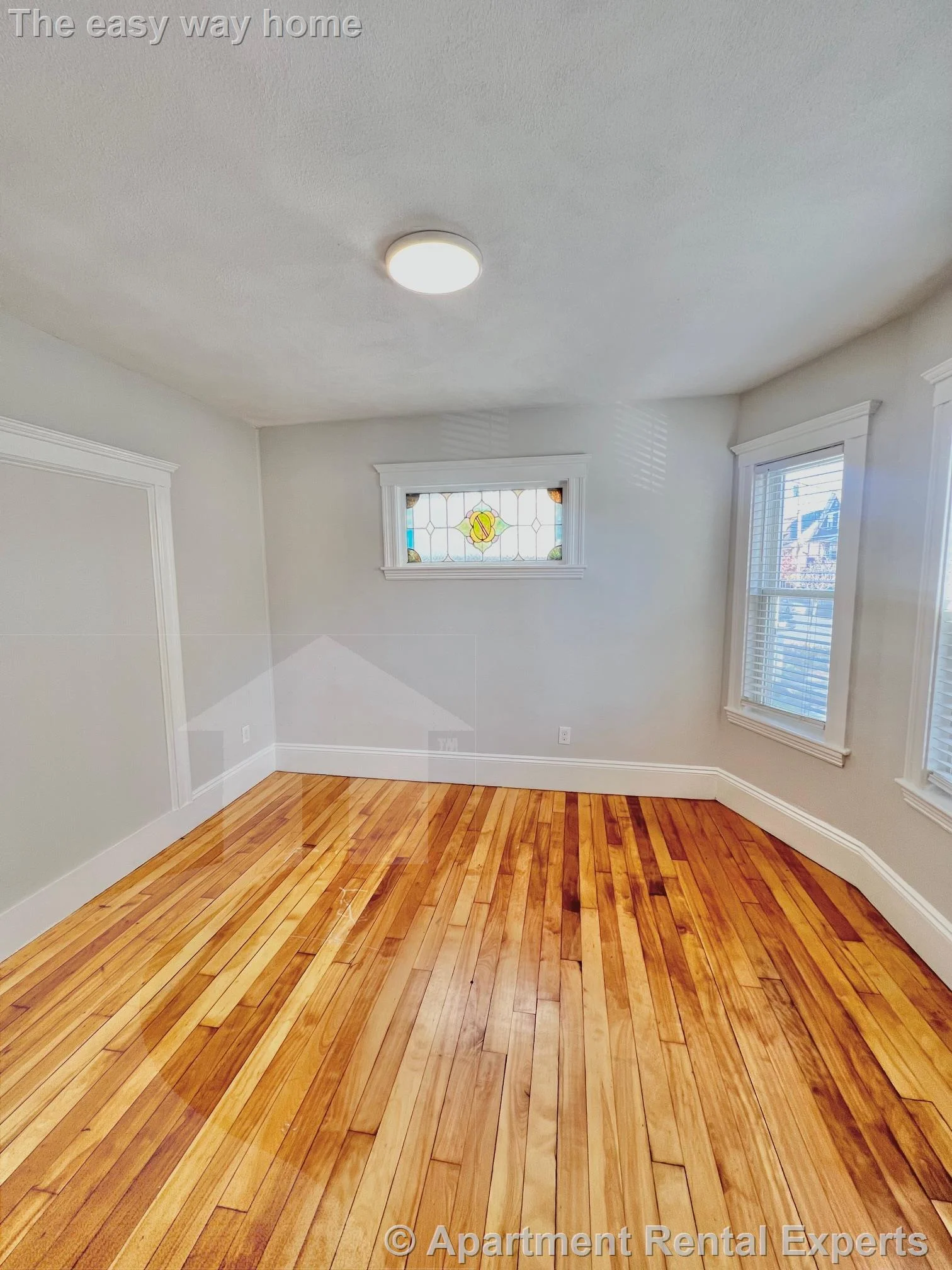 3 bed, 1 bath apartment for rent at 6 Westminster St Unit 1, Teele Square — photo 3 of 12