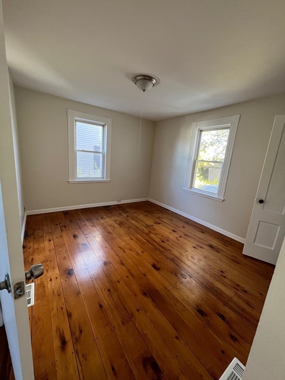 1 bed, 1 bath apartment for rent at 6 Wheeler St Unit 1, Peabody — photo 2 of 9