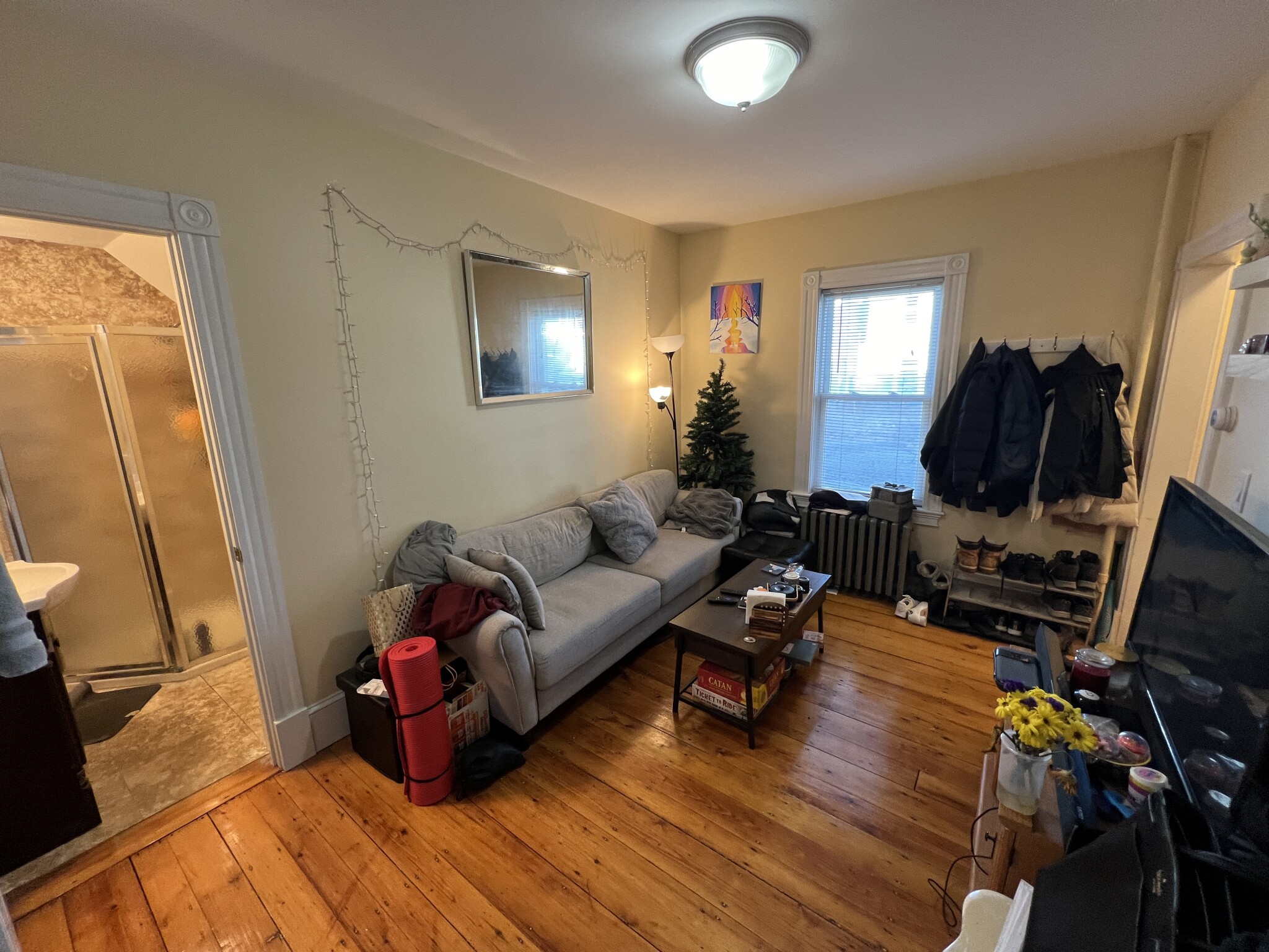 3 bed, 2 bath apartment for rent at 6 White Street Pl Unit R1, North Cambridge — photo 1 of 19