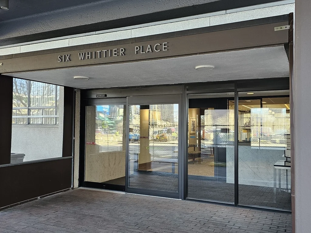 1 bed, 1 bath apartment for rent at 6 Whittier Pl Unit 10J, West End