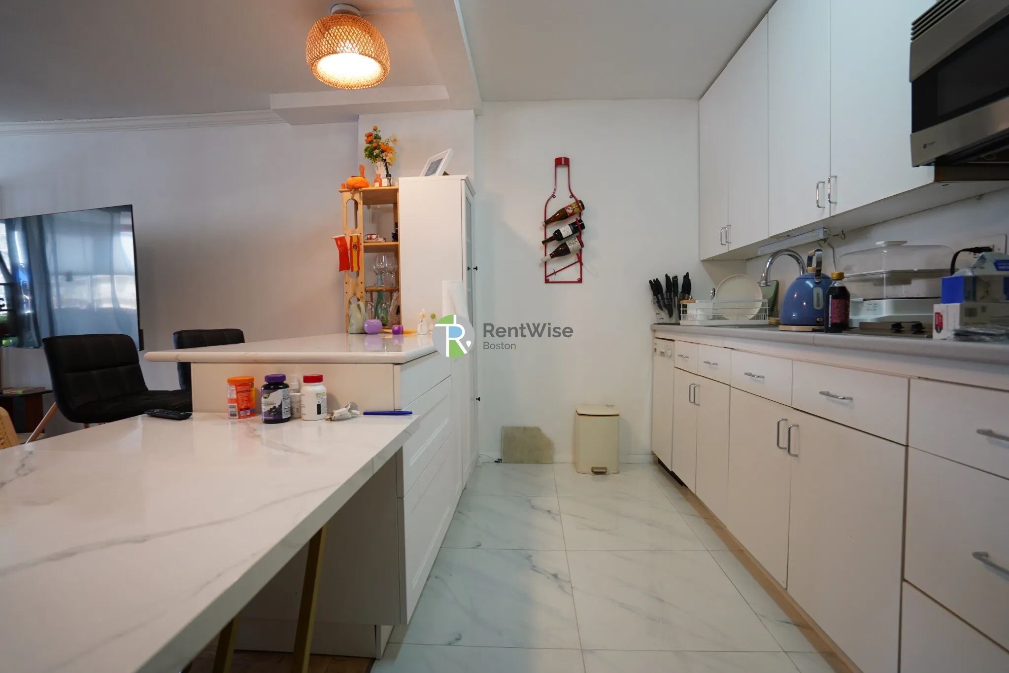 Studio bed, 1 bath apartment for rent at 6 Whittier Pl Unit 2k, West End — photo 4 of 19