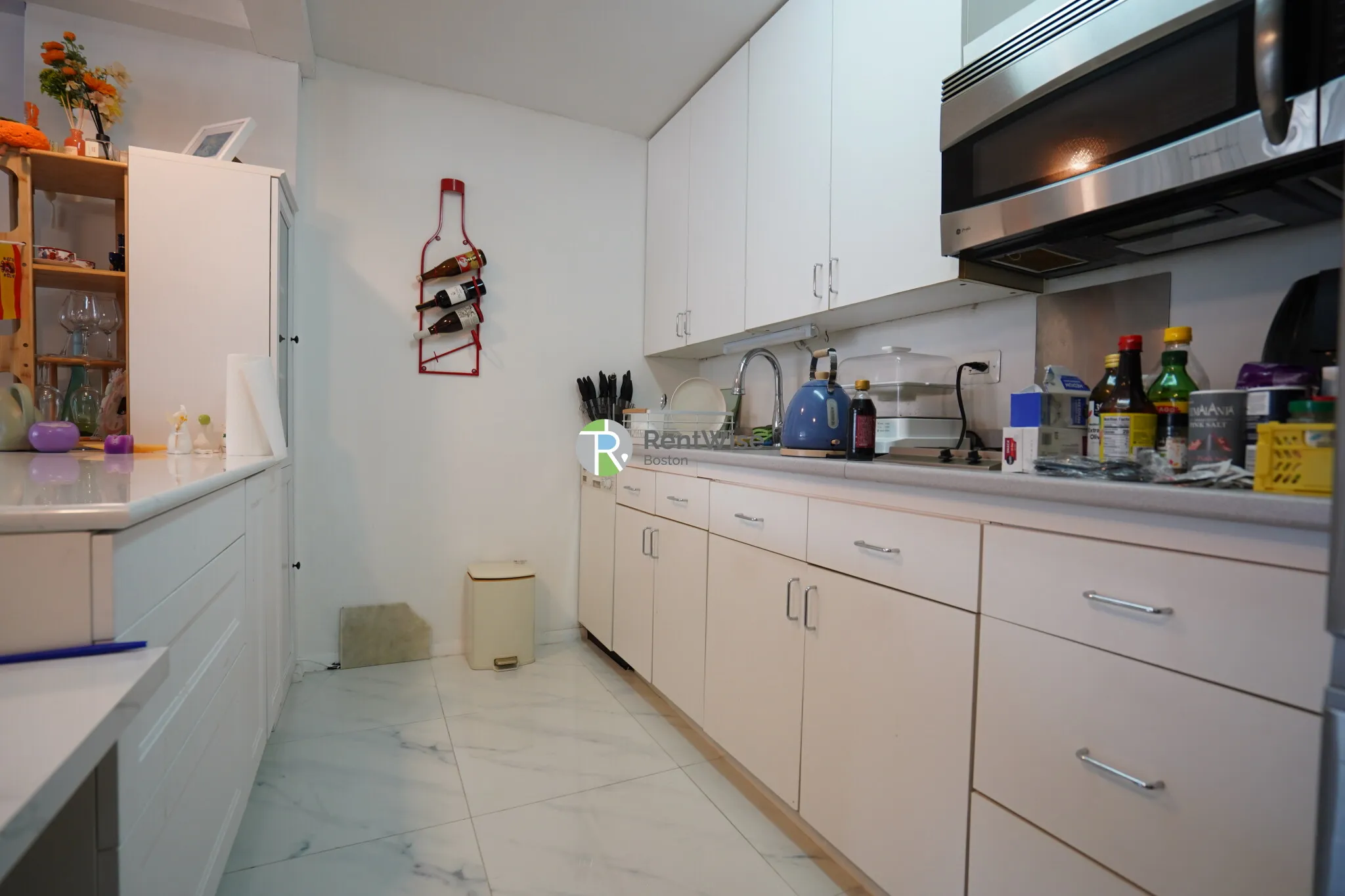 Studio bed, 1 bath apartment for rent at 6 Whittier Pl Unit 2k, West End — photo 5 of 19