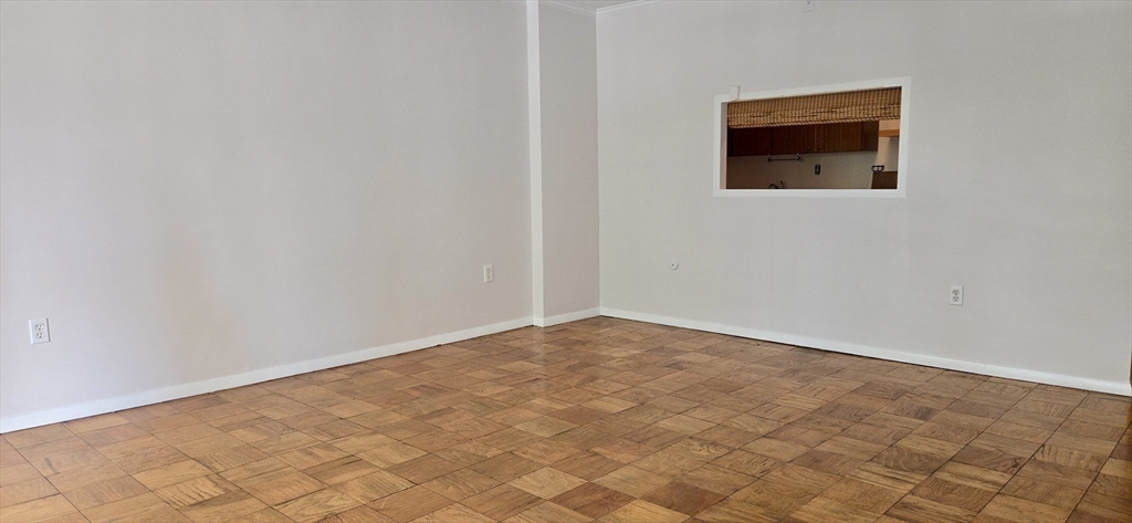 Studio bed, 1 bath apartment for rent at 6 Whittier Pl Unit 4K, West End — photo 2 of 7