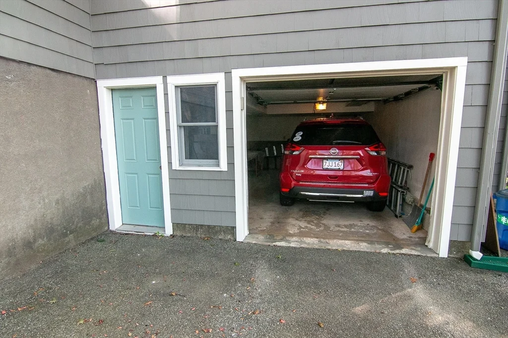 1 bed, 1 bath apartment for rent at 6 Wildwood Ln Unit B, Stoneham — photo 19 of 21