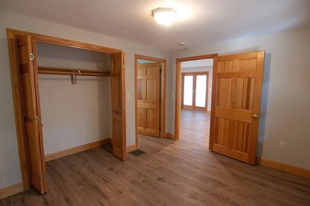 1 bed, 1 bath apartment for rent at 6 Wildwood Ln Unit B, Stoneham — photo 10 of 21