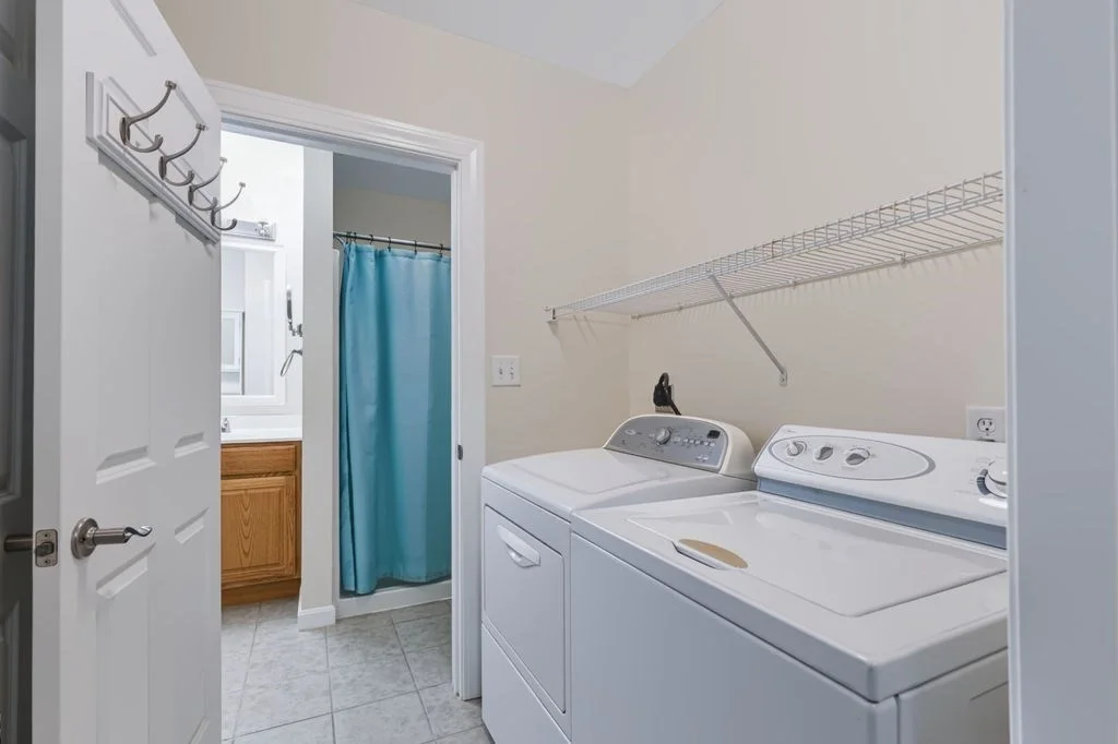 2 bed, 2 bath apartment for rent at 6 Woodman Unit 408, Newburyport — photo 26 of 37