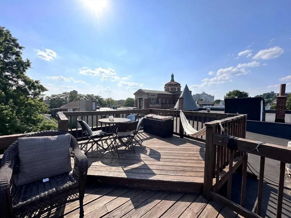 2 bed, 2 bath apartment for rent at 6 Wyman St Unit 3, Jamaica Plain — photo 9 of 9
