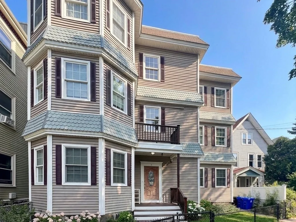 2 bed, 2 bath apartment for rent at 6 Wyman St Unit 3, Jamaica Plain