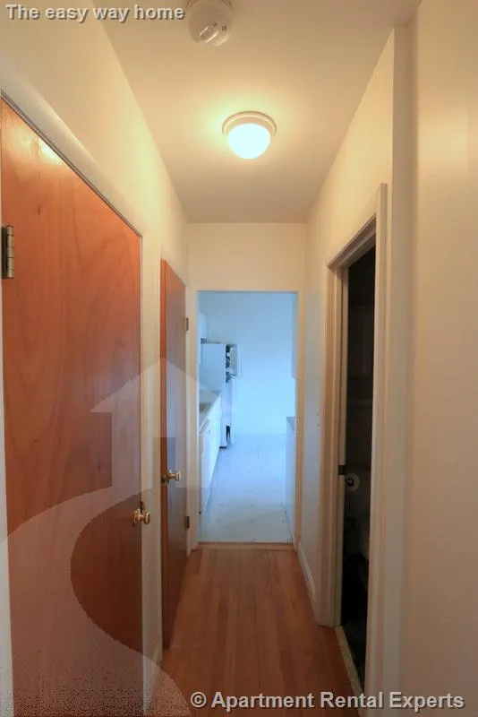 2 bed, 1 bath apartment for rent at 60.5 Sacramento St Unit 1, Porter Square — photo 4 of 18