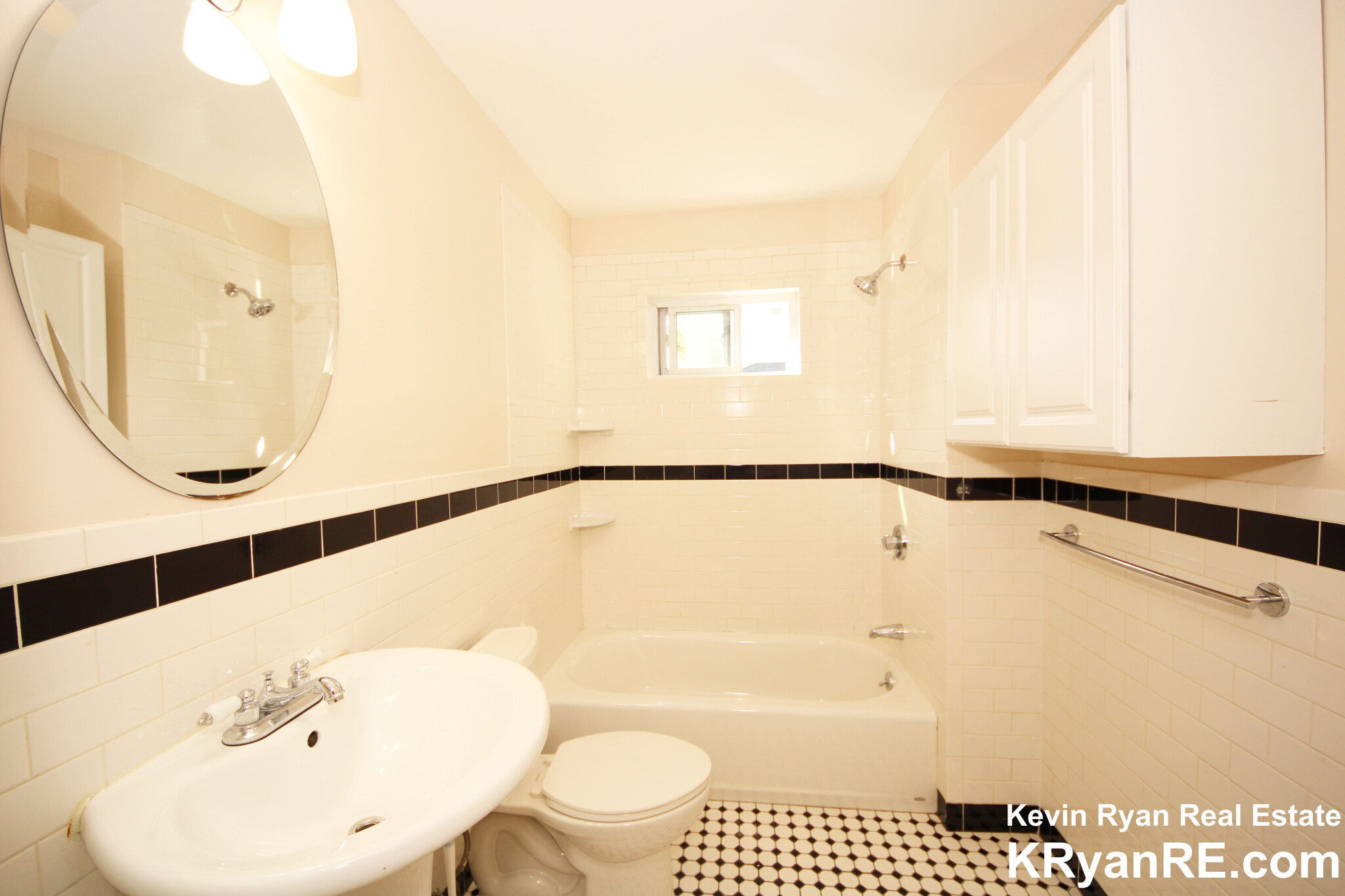 1 bed, 1 bath apartment for rent at 60-62 Bedford St Unit 60 #1, Banks Square — photo 6 of 7