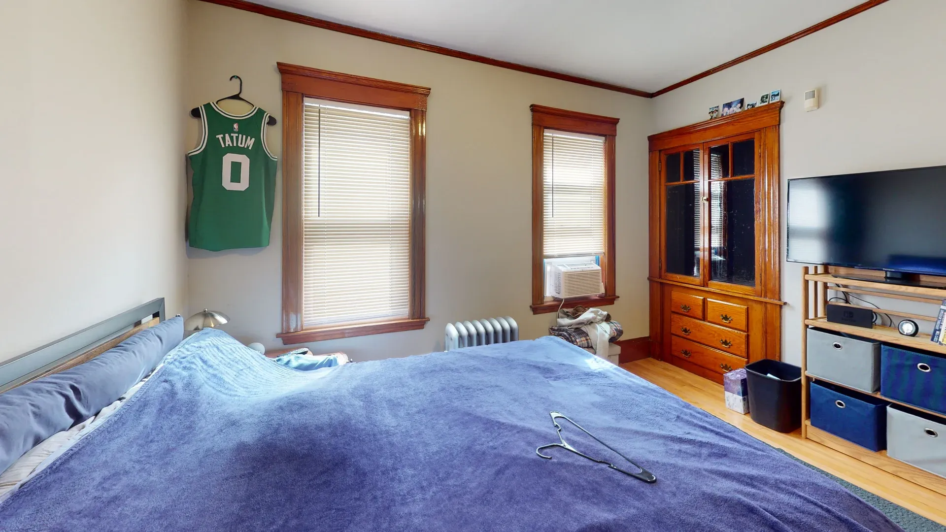 4 bed, 1 bath apartment for rent at 60-62 Pinkert St Unit 60, Medford — photo 4 of 13