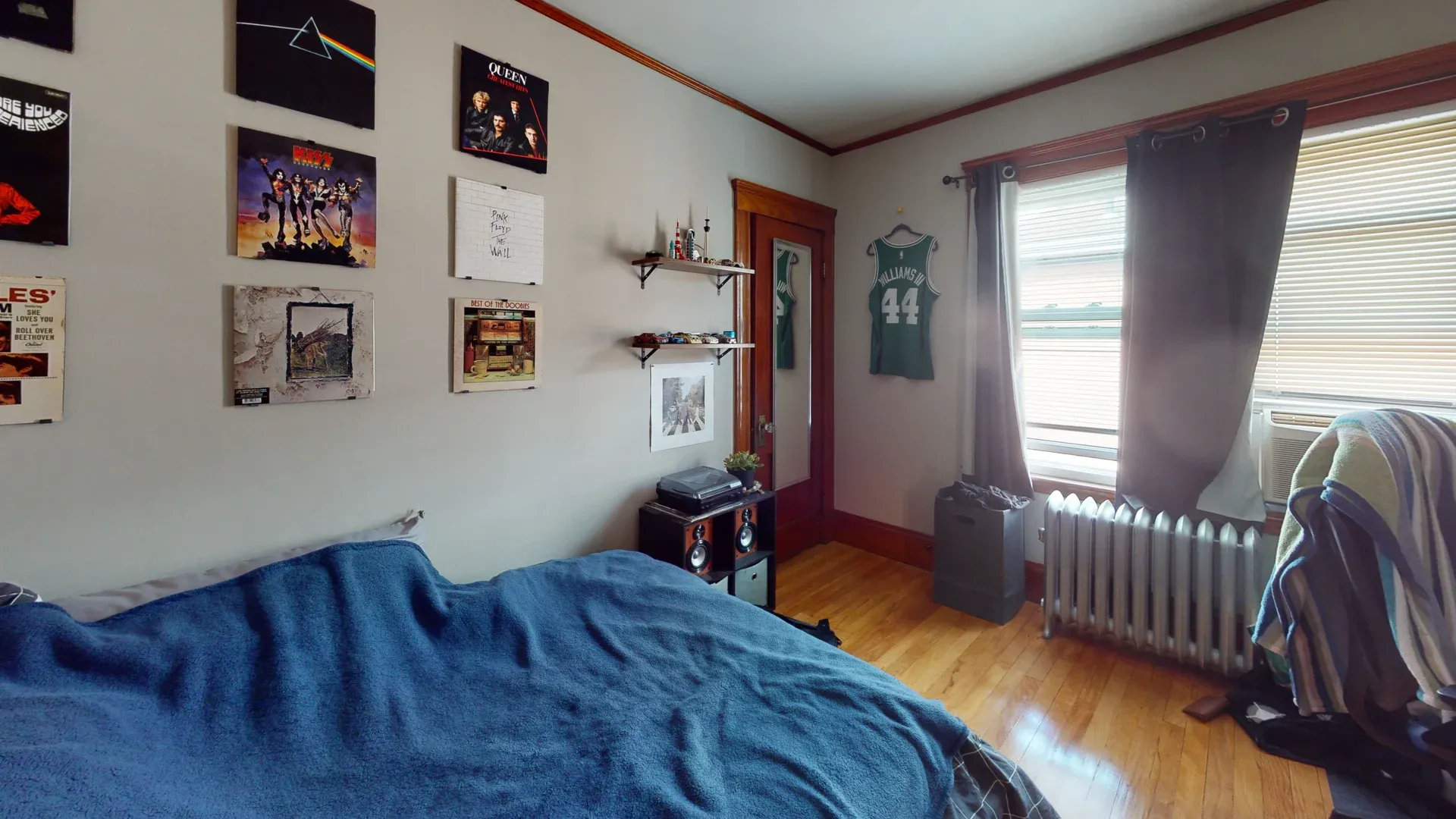 4 bed, 1 bath apartment for rent at 60-62 Pinkert St Unit 60, Medford — photo 8 of 13