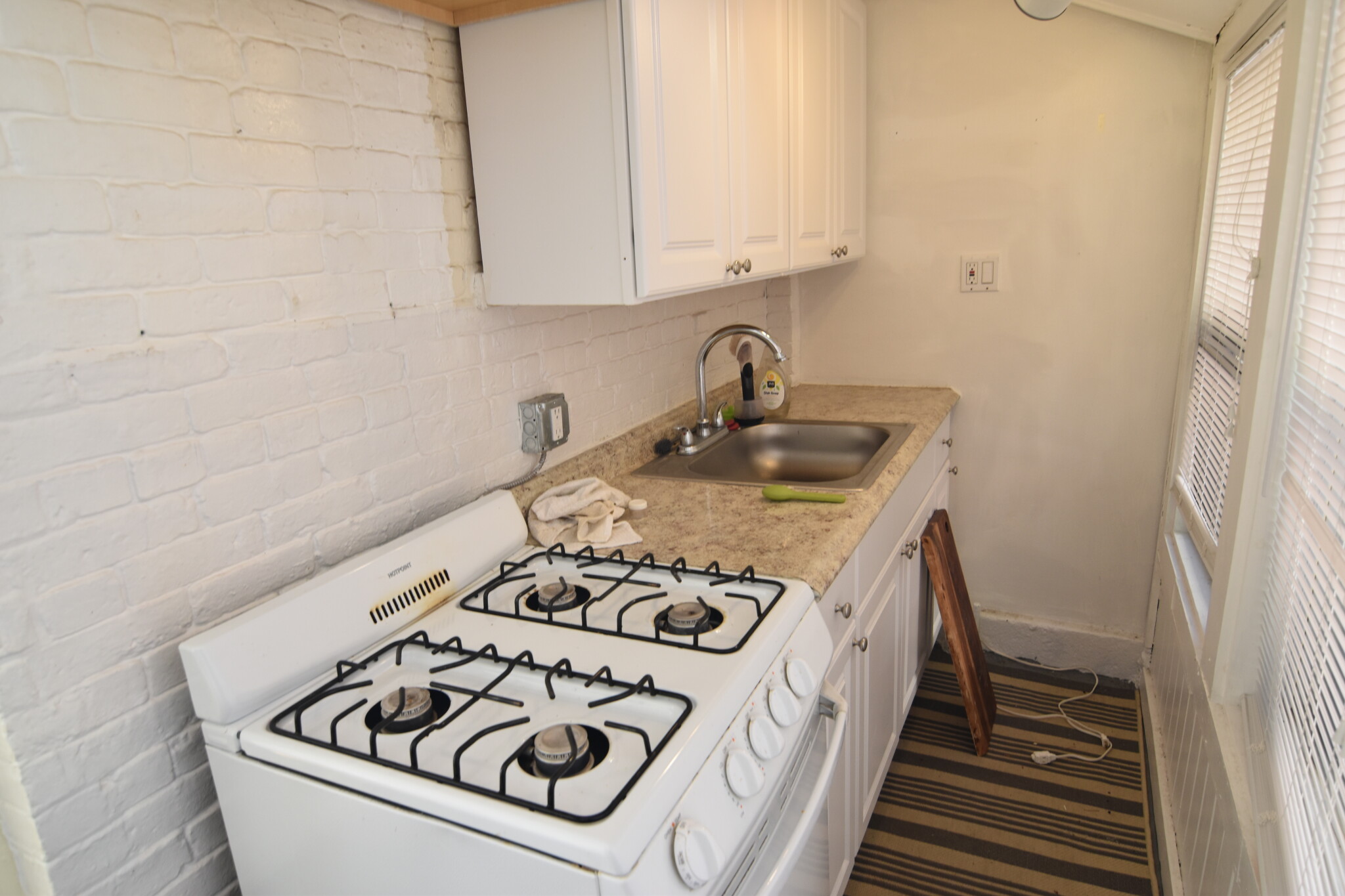 Studio bed, 1 bath apartment for rent at 60 Anderson St Unit A, Beacon Hill — photo 3 of 4