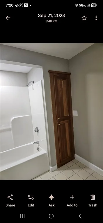 6 bed, 2 bath apartment for rent at 60 Arlington St Unit 1, Haverhill — photo 9 of 36