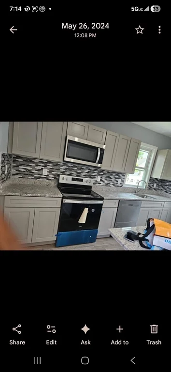 6 bed, 2 bath apartment for rent at 60 Arlington St Unit 1, Haverhill — photo 2 of 36