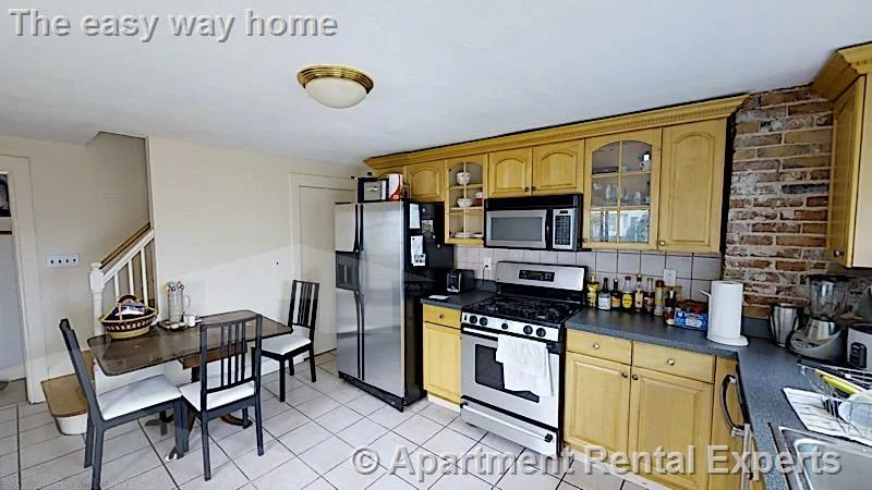 2 bed, 1 bath apartment for rent at 60 Atherton St Unit 2, Porter Square — photo 1 of 12