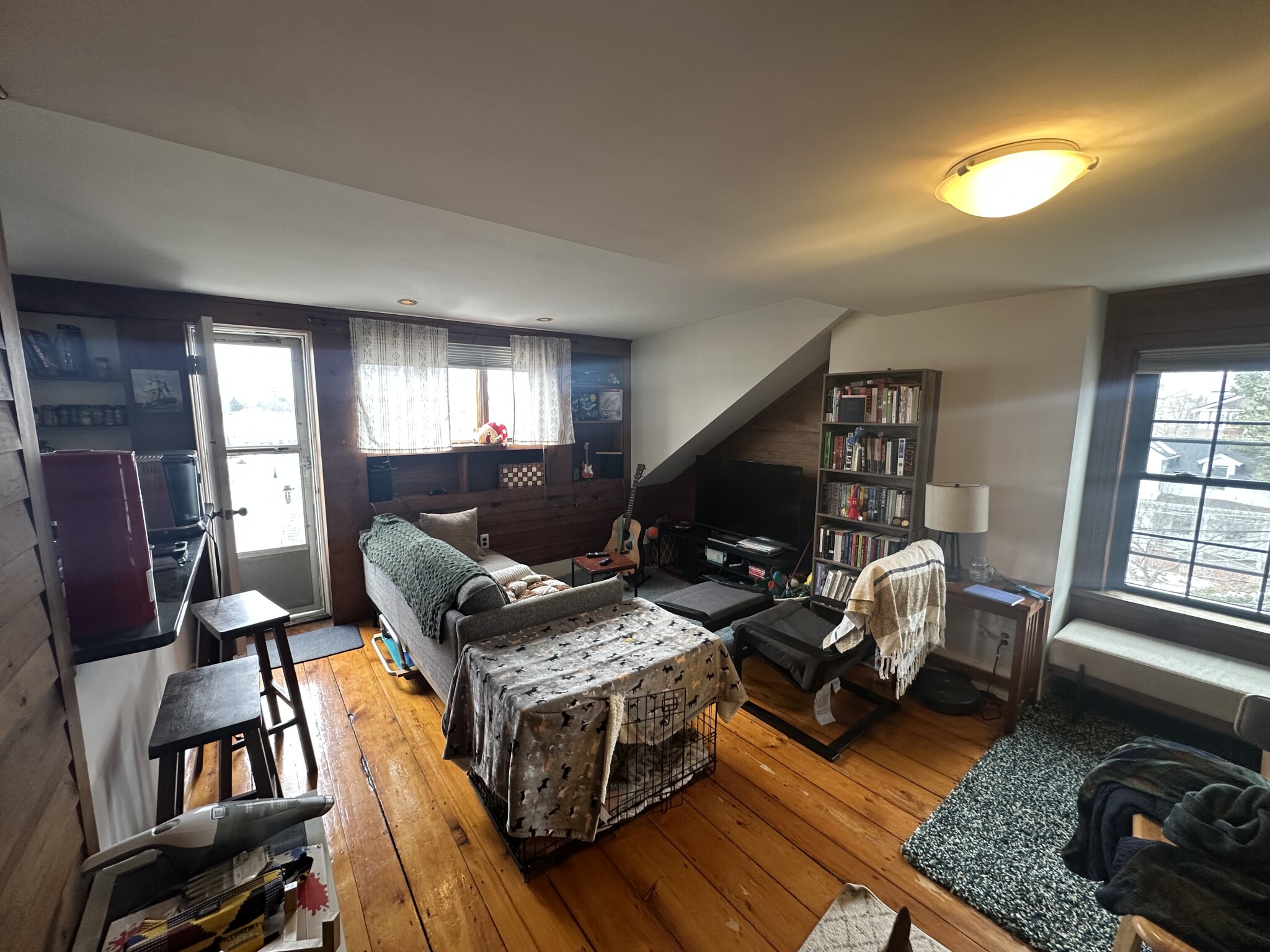 1 bed, 1 bath apartment for rent at 60 Atherton St Unit 3, Spring Hill