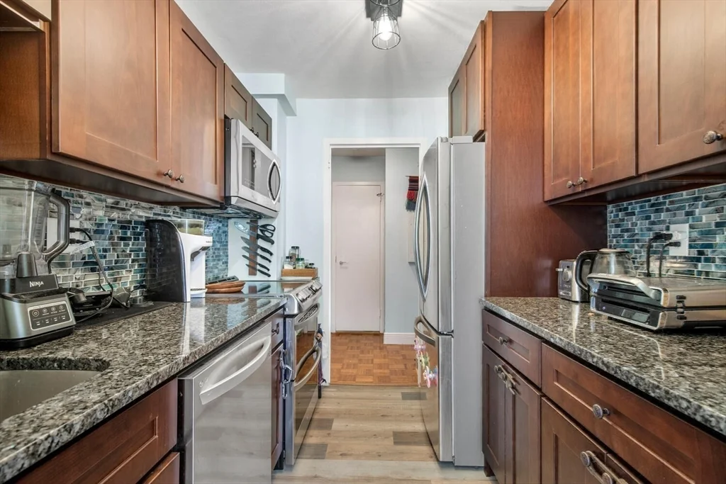 1 bed, 1 bath apartment for rent at 60 Babcock St Unit 21, Coolidge Corner — photo 7 of 18