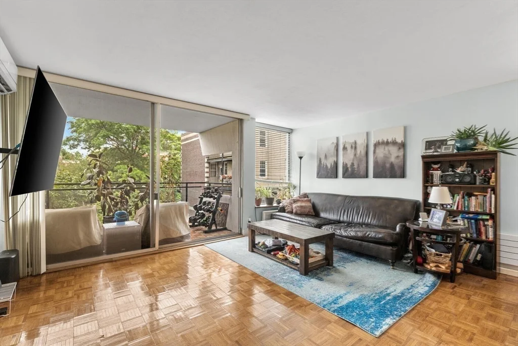1 bed, 1 bath apartment for rent at 60 Babcock St Unit 21, Coolidge Corner — photo 5 of 18