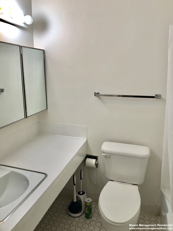 1 bed, 1 bath apartment for rent at 60 Babcock St Unit 66, Coolidge Corner — photo 7 of 9